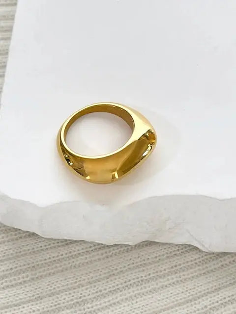 18K Gold Pvd Plated Chunky Dome Ring Crystalstile