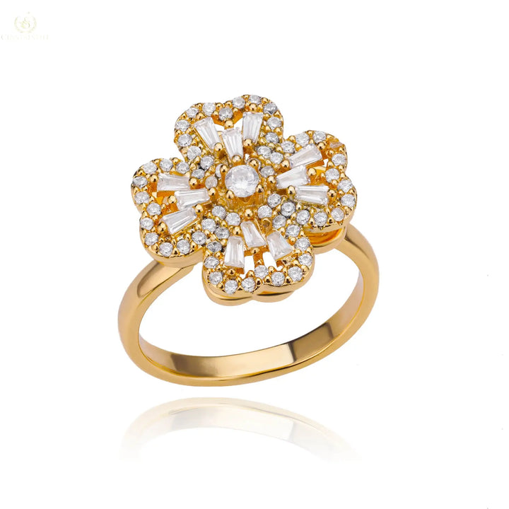 Classic Luxury Ring Crystalstile