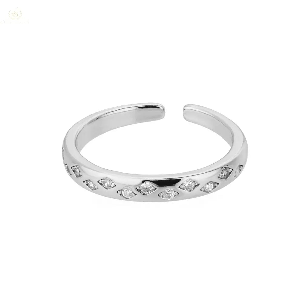 Classic Luxury Ring Crystalstile