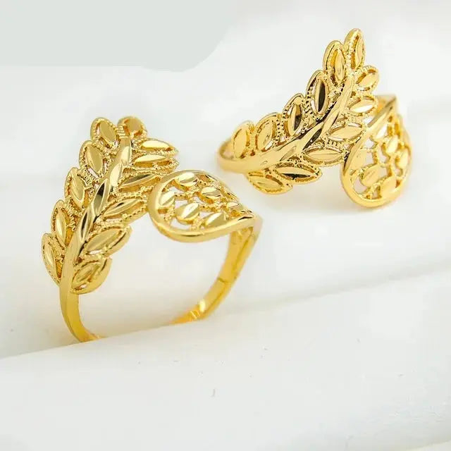 Luxury Couple Rings, 18k Gold Plated Crystalstile