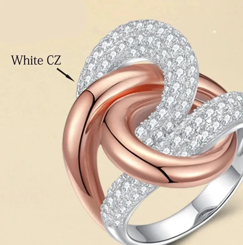Minimalist Clasp Gothic Ring Crystalstile