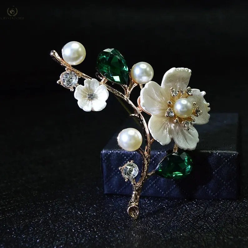 Shell And Pearl Flower Brooches For Women - Crystalstile