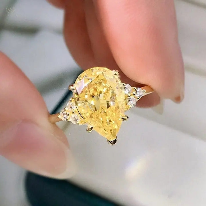 Water Drop Created Moissanite Citrine Gemstone Engagement Rings - Crystalstile